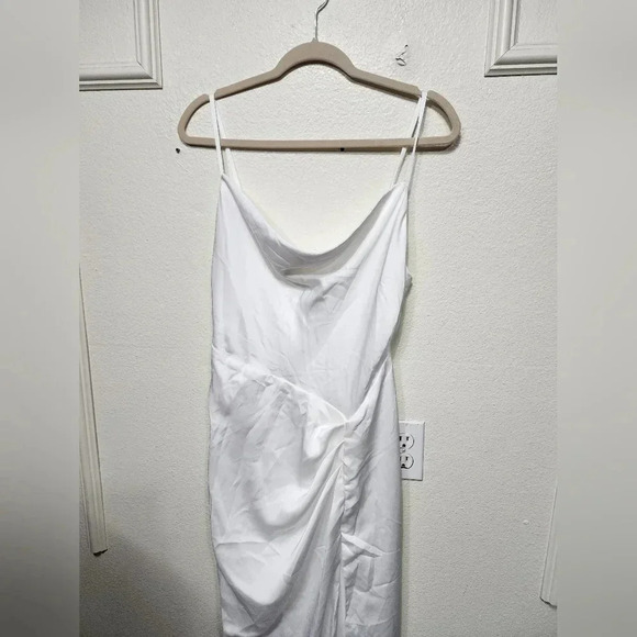 Lulu's Here's to Love White Satin Backless Column Maxi Dress Wedding Bridal - Picture 7 of 12